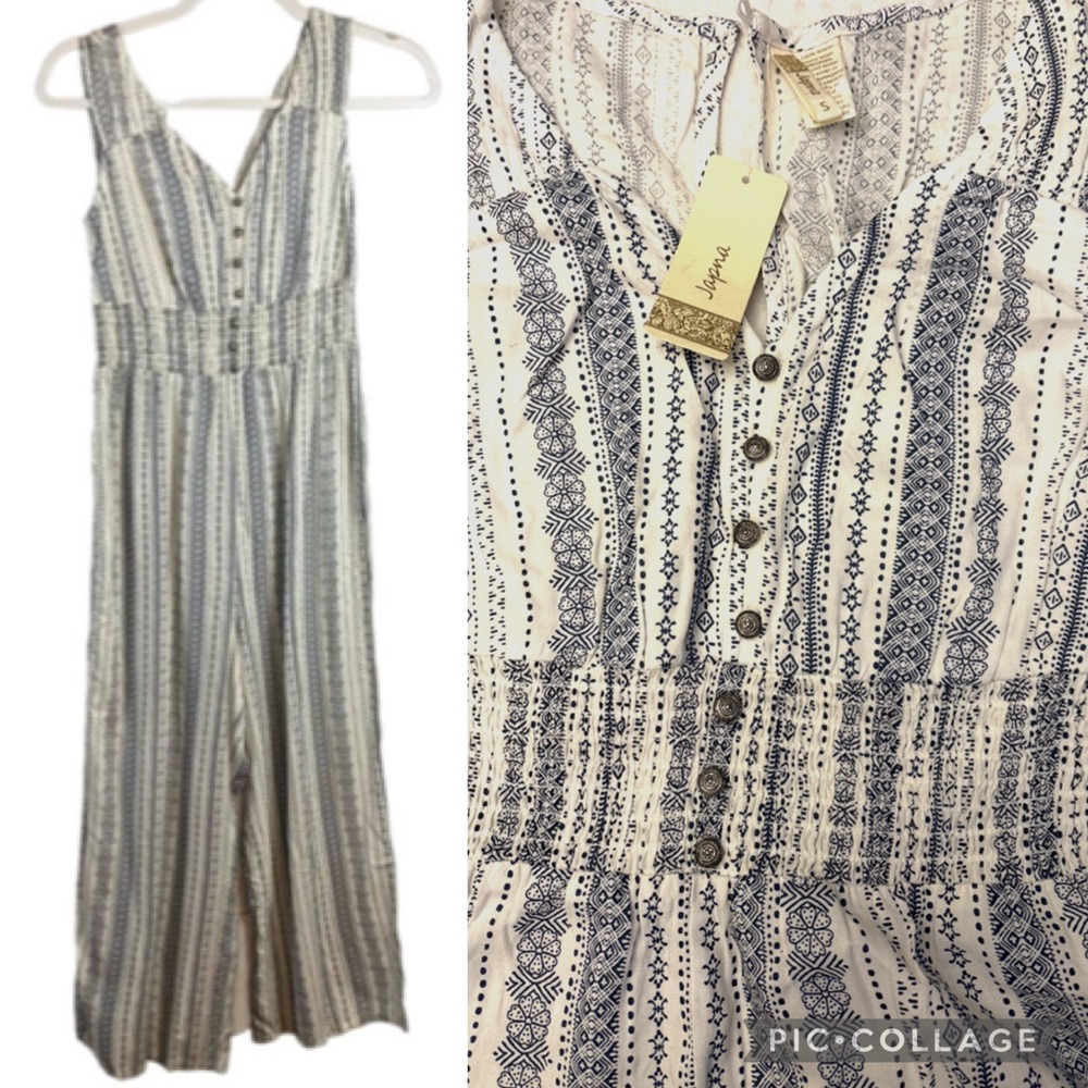 Japna White and Navy Printed Sleeveless Jumpsuit